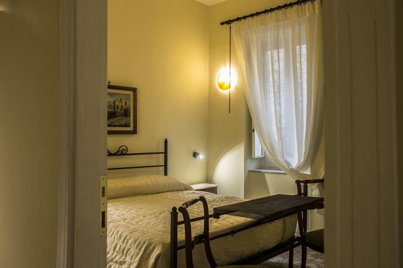 Bed and Breakfast Don Angelo Petito Nápoles Exterior foto