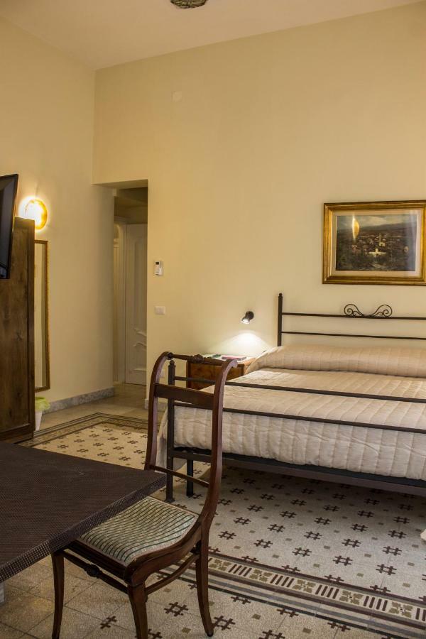 Bed and Breakfast Don Angelo Petito Nápoles Exterior foto